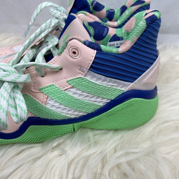 Adidas Basketball 🏀 shoes Size 1 - Picture 4 of 9